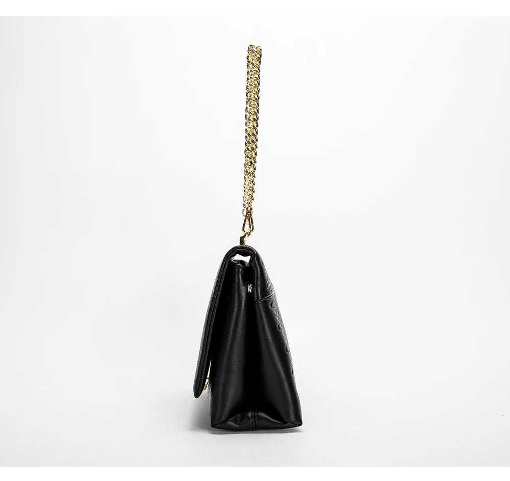 Noir Elegance Chain Bag